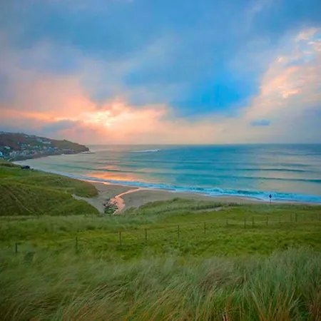 Tresillian, Stunning Spacious By Sea-views Large Gardens *